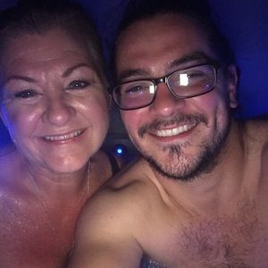 Meet your Posher, Brett